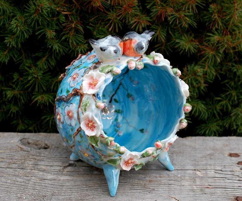 Beautiful porcelain vase Blooming tree Legged vase Nest figurine Flowers - 花瓶/陶器 - 瓷 多色