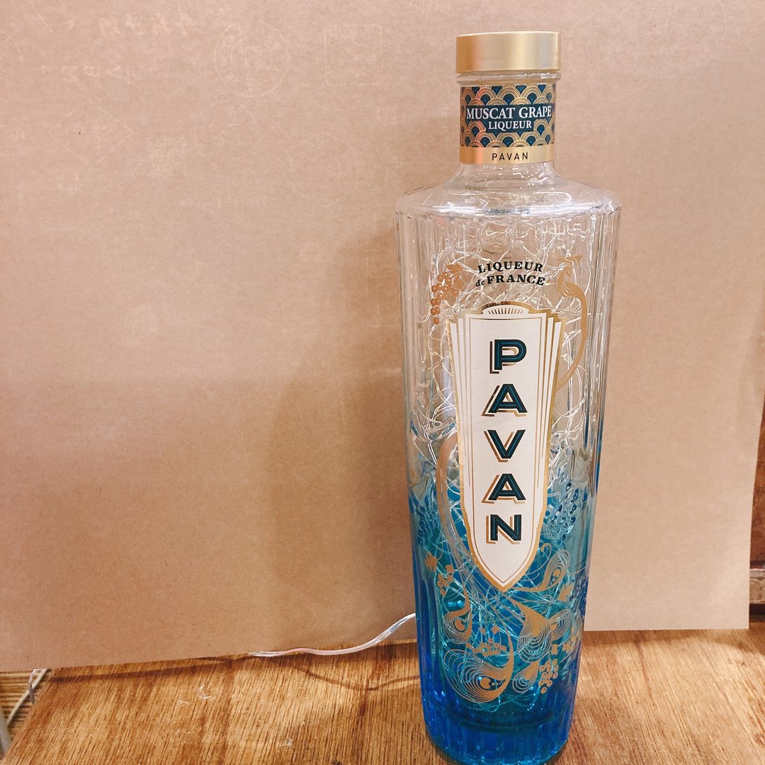PAVAN葡梦香甜酒 孔雀酒瓶 满天星闪灯 - 灯具/灯饰 - 玻璃 