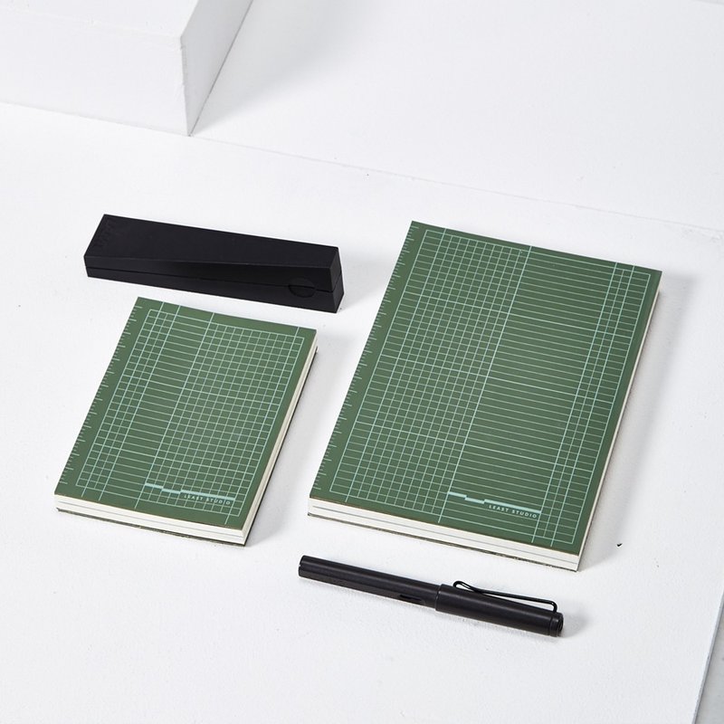 A6 HAH SKETCHBOOK #CUTTINGMAT from Least studio - 笔记本/手帐 - 橡胶 绿色
