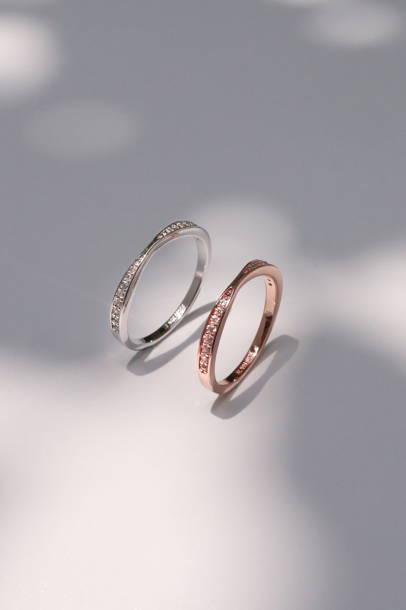 一点偏爱。镶钻戒指 - 戒指 - 纯银 银色