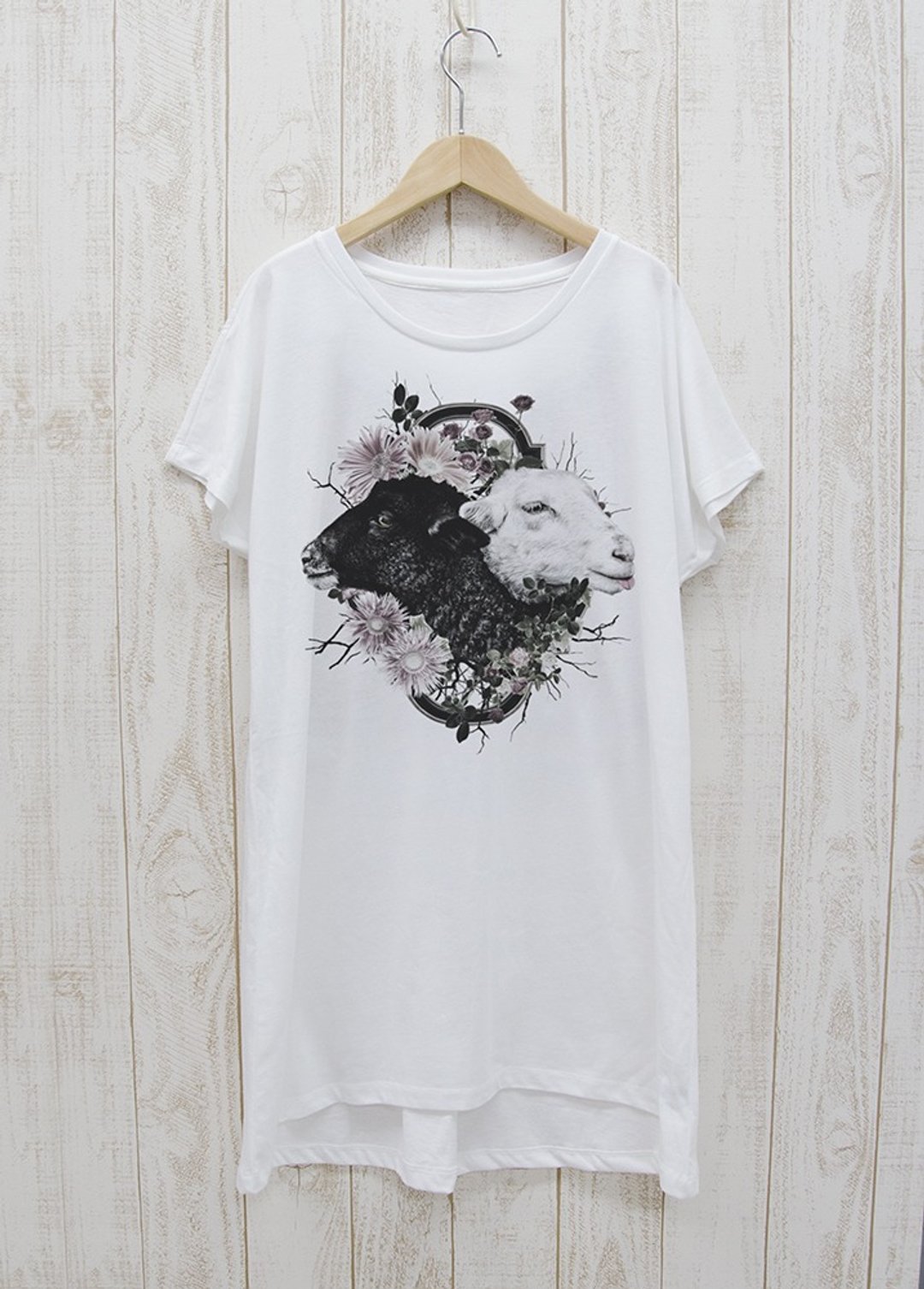 ronronSHEEP One Piece Tee Flower Frame White / R034-O-WH - 中性连帽卫衣/T 恤 - 棉．麻 白色