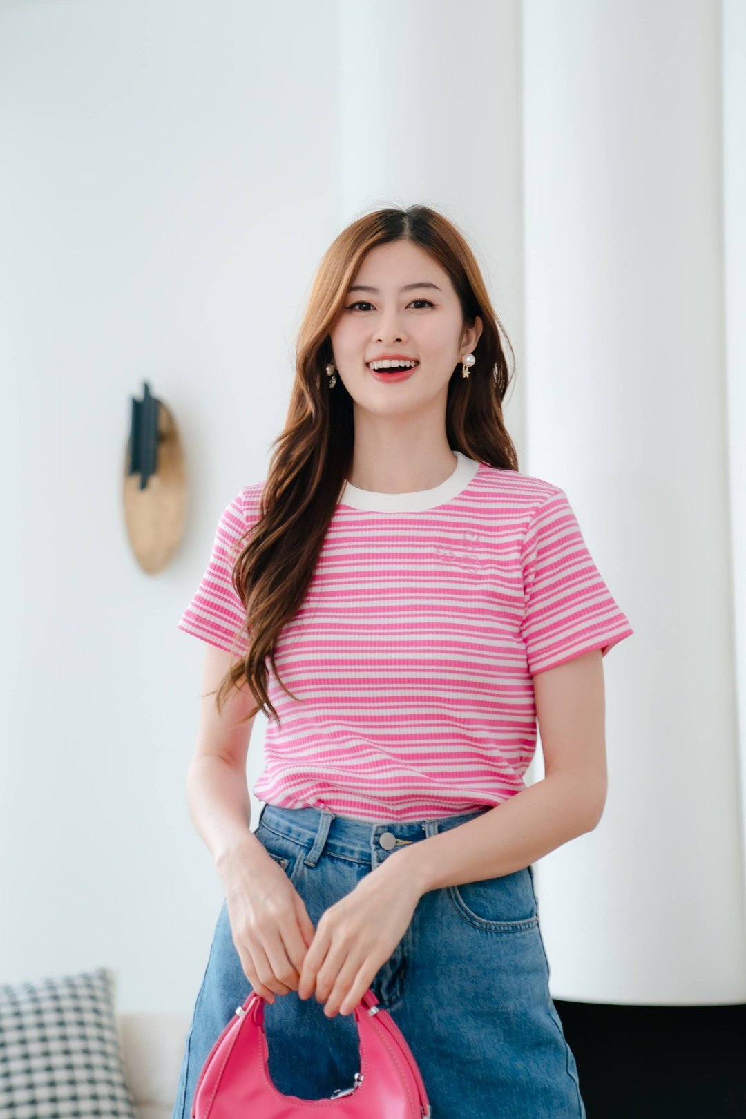 BIRUCHU JOYFUL TEE - 芭比粉针织条纹 T 恤 - 女装 T 恤 - 其他材质 粉红色
