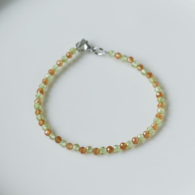 绿野仙踪 橄榄石与石榴石 爱的手环 - 手链/手环 - 半宝石 白色