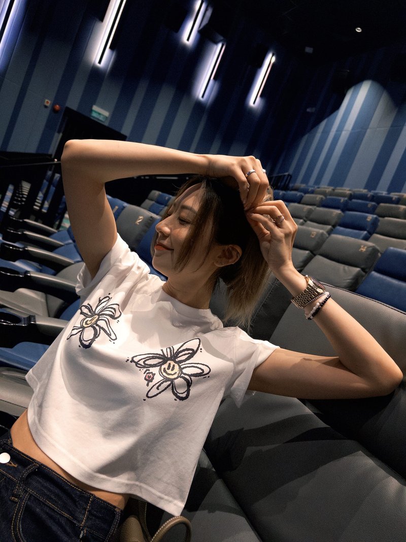 Go Doodle Crop Tee - 女装 T 恤 - 棉．麻 白色