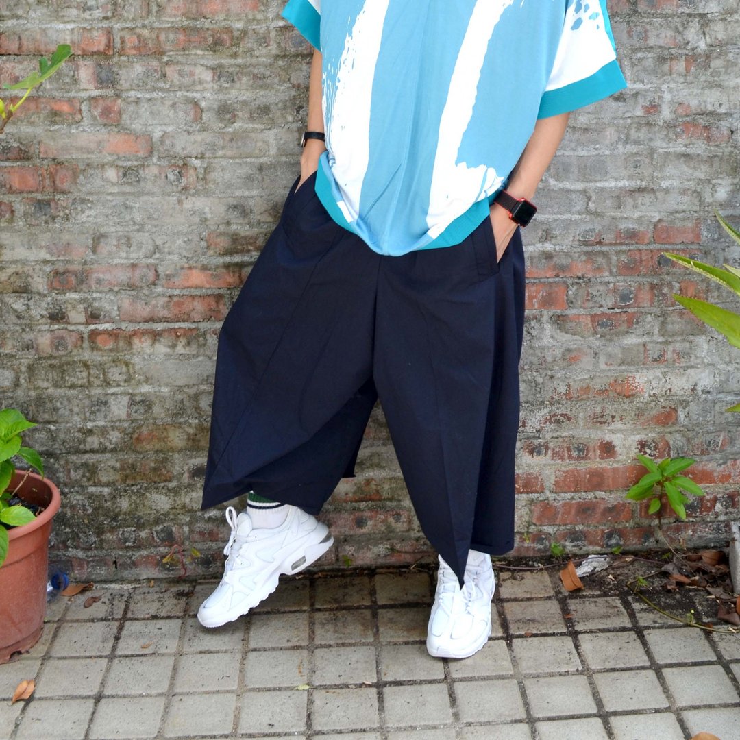 TIMBEE LO 宝蓝色恤衫面料棉质折角阔裤 日本武士柔道风版型宽裤 - 男士长裤 - 棉 蓝色