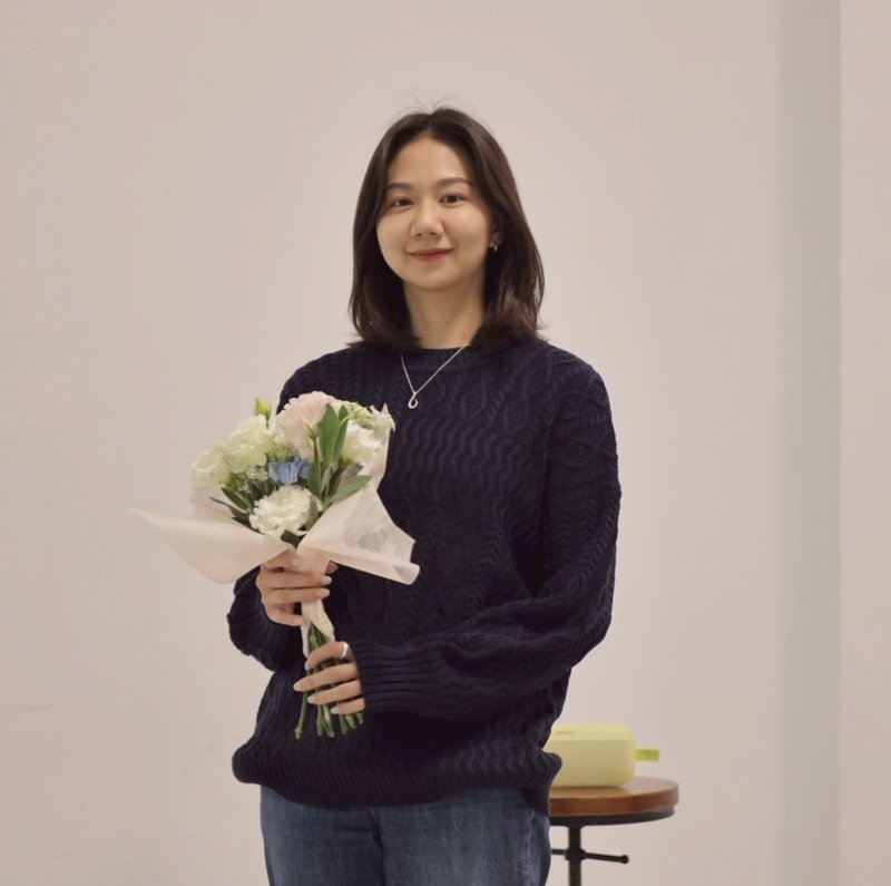 立体麻花长版针织上衣 - 女装针织衫/毛衣 - 聚酯纤维 灰色