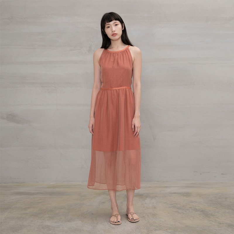优雅女伶削肩洋装 Fair Lady Halter Neck Dress - 洋装/连衣裙 - 丝．绢 多色