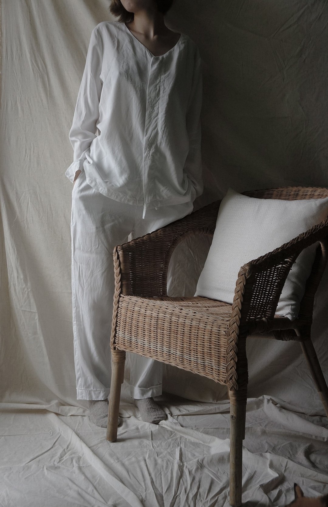 pyjamas White 白色高级天丝刺绣睡衣套装 - 居家服/睡衣 - 丝．绢 白色