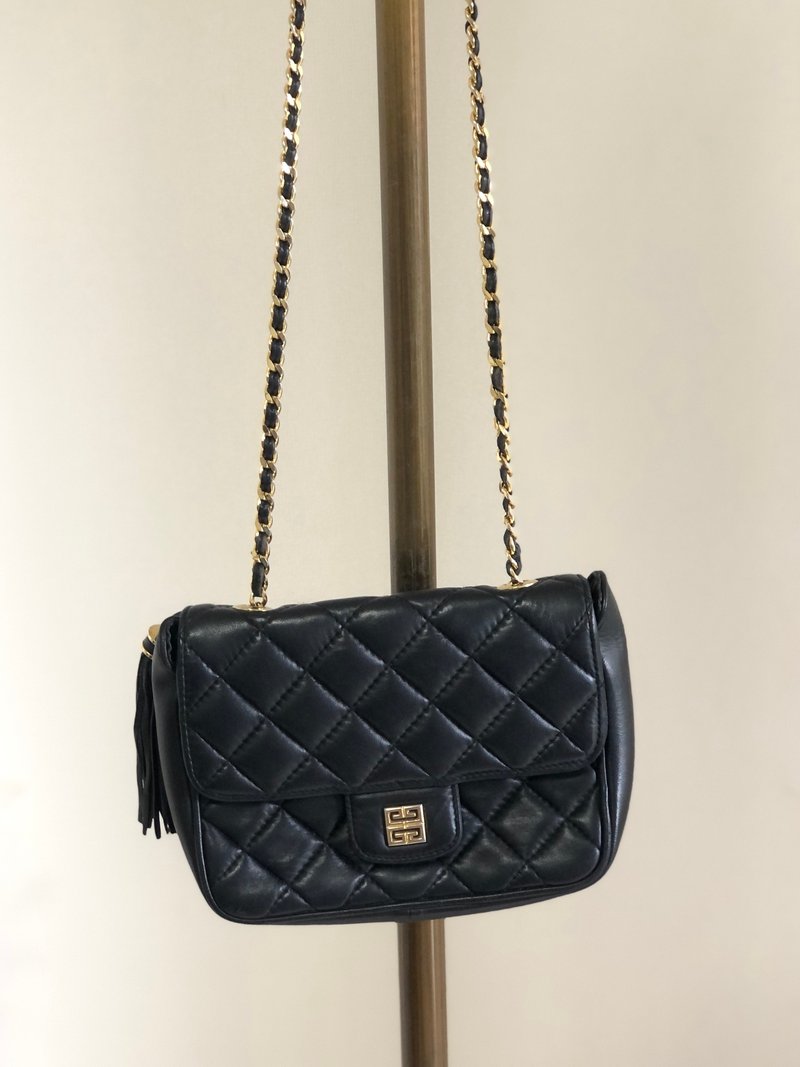 【日本直送，名牌包装】GIVENCHY 绗缝单肩包黑Logo皮革链单肩vfsata - 侧背包/斜挎包 - 真皮 黑色