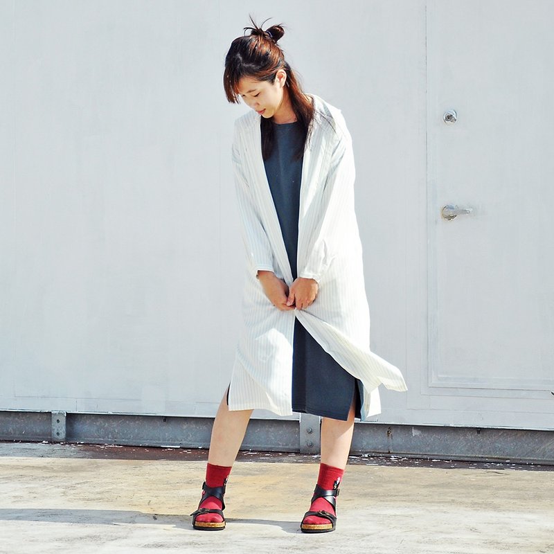 宽松棉质防晒外披 连帽长版衬衫-白条纹 - 女装衬衫 - 棉．麻 白色