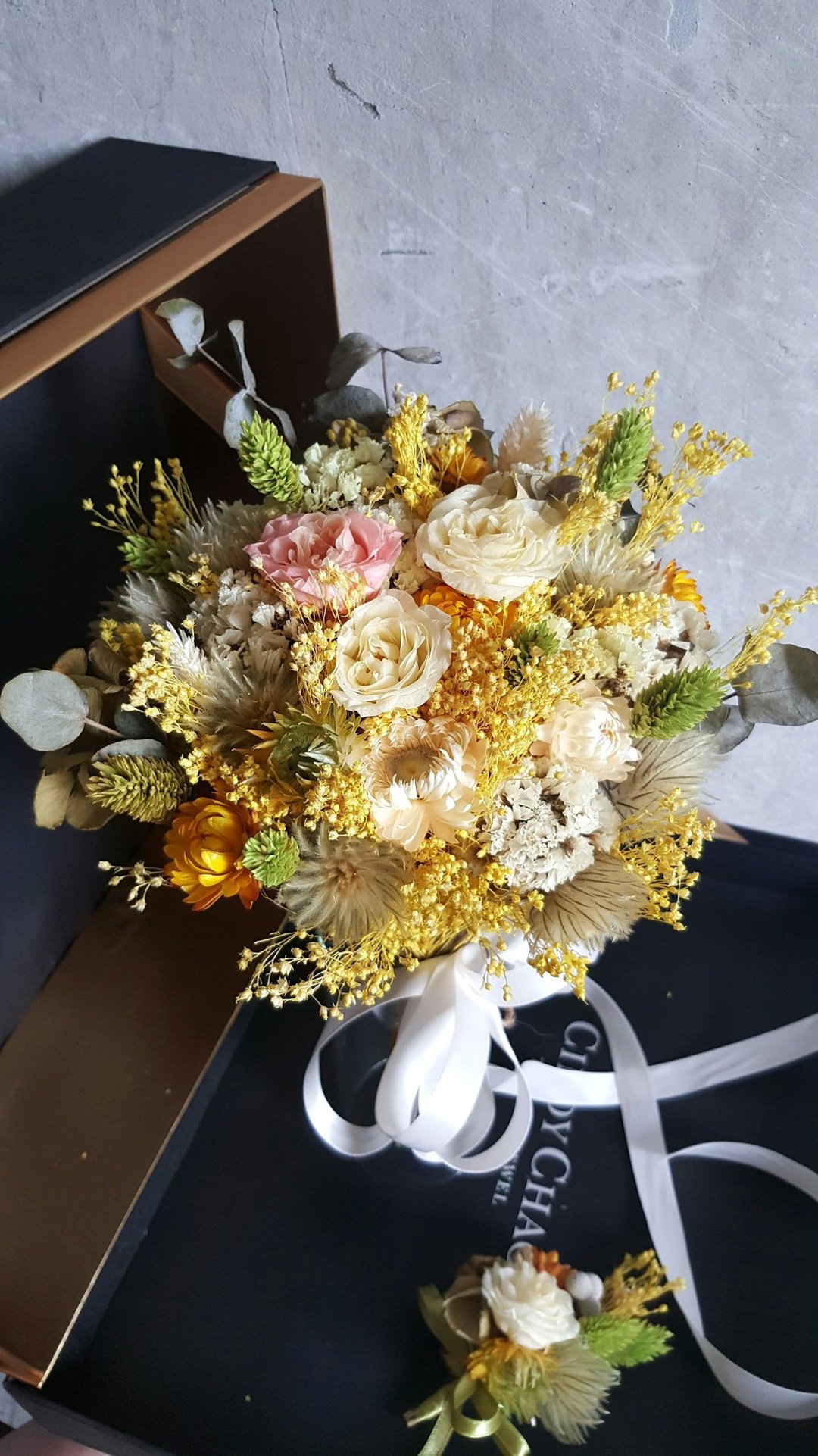 海藏设计│光之莱雅。闪耀非凡莱姆黄绿系干燥花-不凋花捧花/新郎 - 干燥花/捧花 - 植物．花 黄色