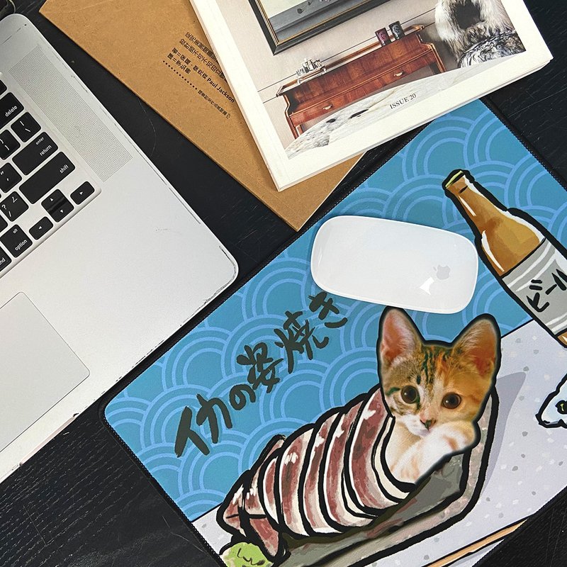 定制化 | 万用鼠标垫桌垫 | 鱿鱼猫 | 宠物肖像/ 办公好物 - 其他 - 其他材质 