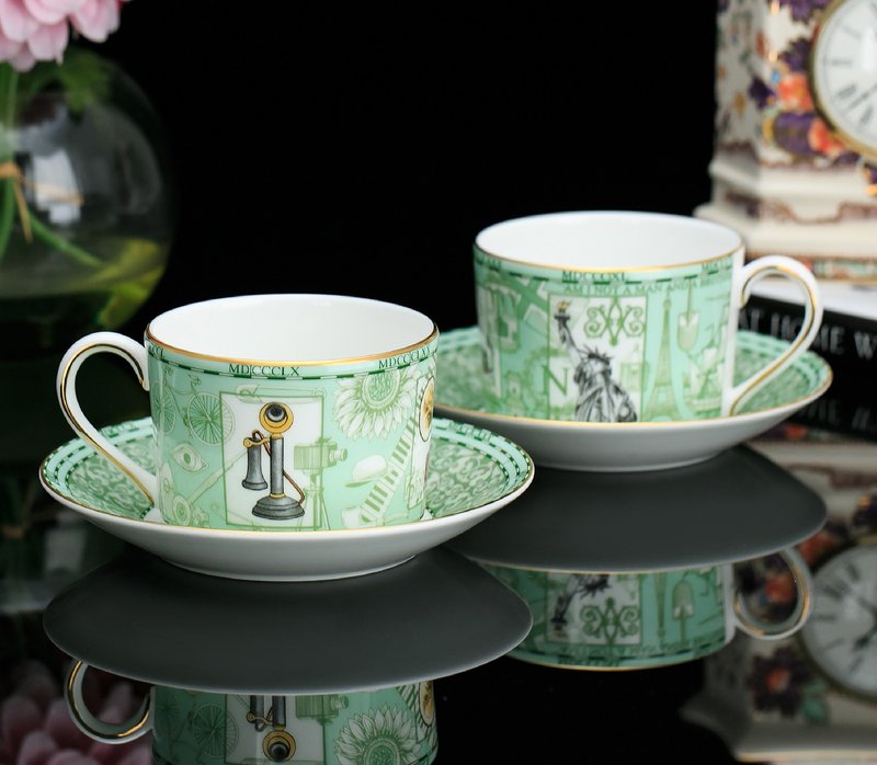 全新英国制Wedgwood 1998世纪千禧纪念骨瓷咖啡杯情侣结婚对杯 - 咖啡杯/马克杯 - 瓷 
