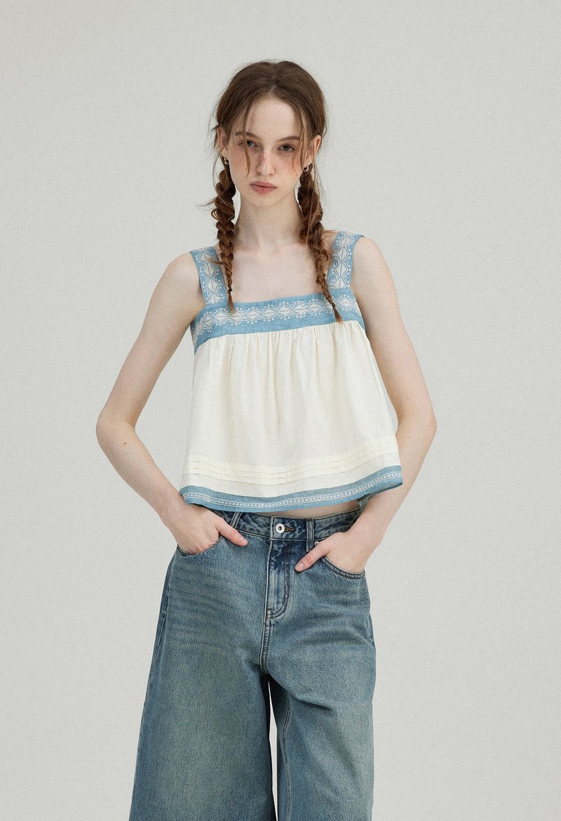 海德公园 刺绣方领背心 前后两穿上衣 - 女装背心 - 其他材质 多色