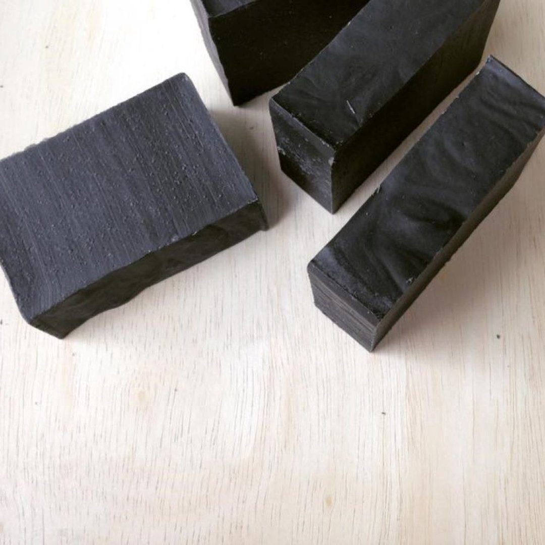 Bamboo Charcoal Soap - 肥皂/手工皂 - 其他材质 黑色