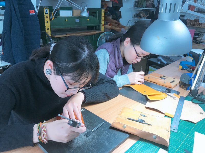 【初阶课程】轻松手作雅各包 - 皮件 - 真皮 