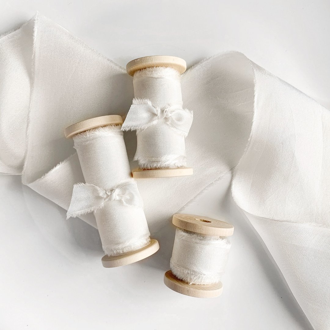 Light Ivory Silk Ribbon / Hand Dyed Silk ribbon on Wood Spool - 包装材料 - 丝．绢 白色