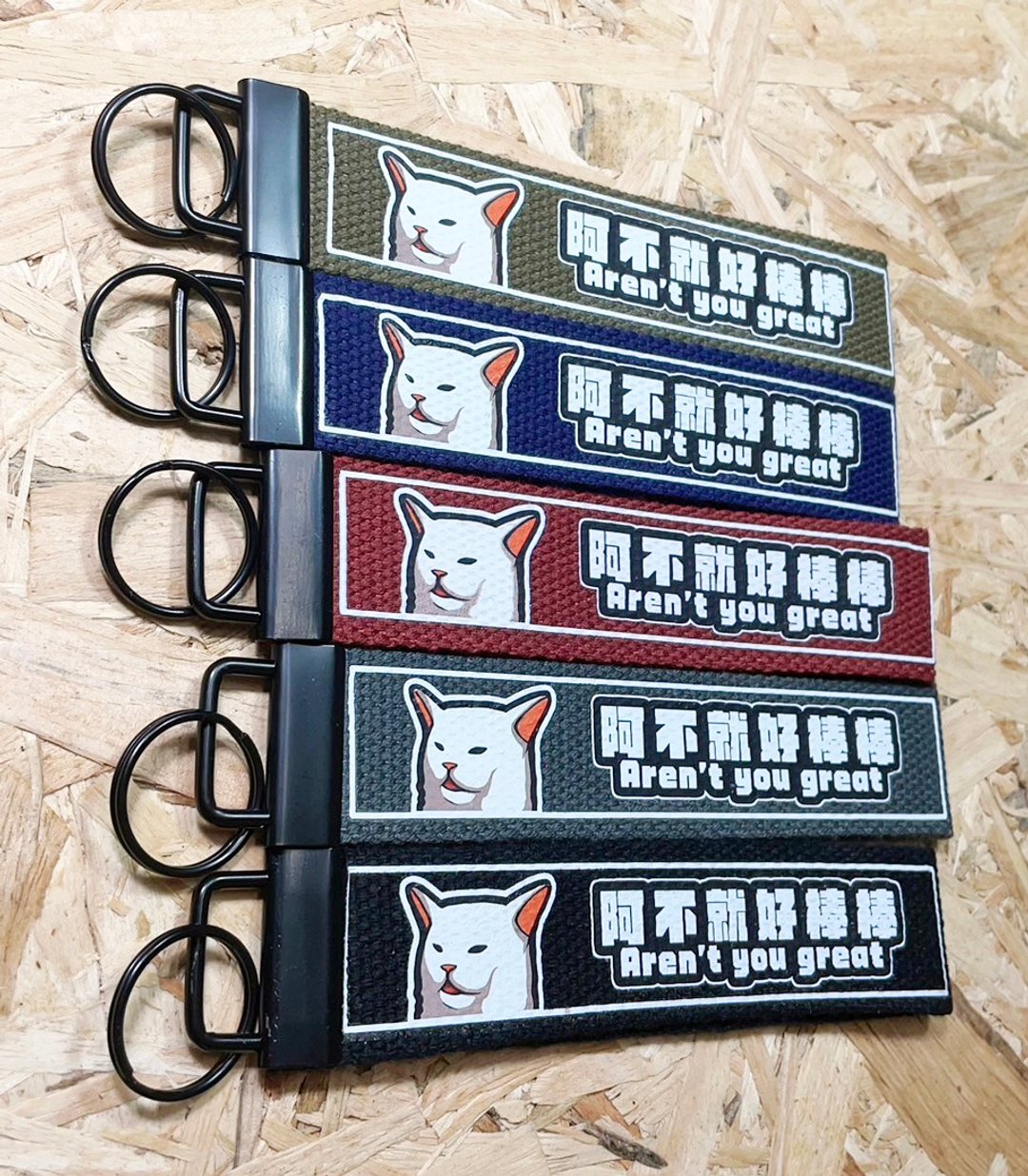迷因猫猫-女人吼猫 双面印刷钥匙圈挂饰 飘带 帆布织带 背包吊饰 - 吊饰 - 棉 多色