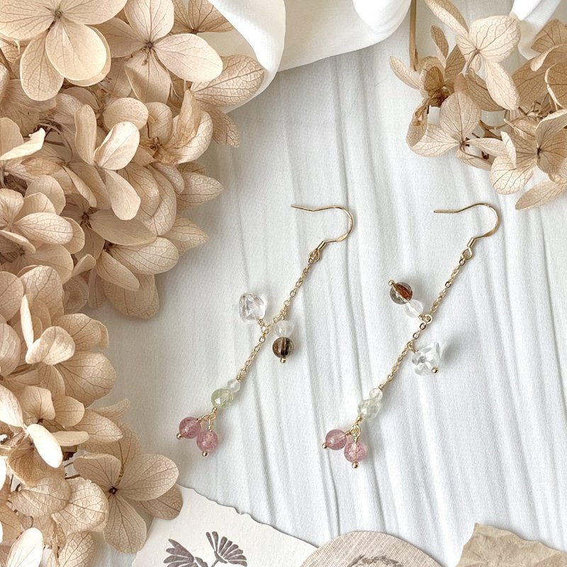 【花信风】丨葡萄石草莓晶 14K 包金垂坠耳环 - 耳环/耳夹 - 水晶 粉红色