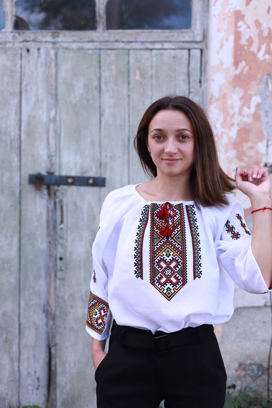 Vyshyvanka ukrainian for women ethnic style national desing - 女装衬衫 - 其他材质 白色