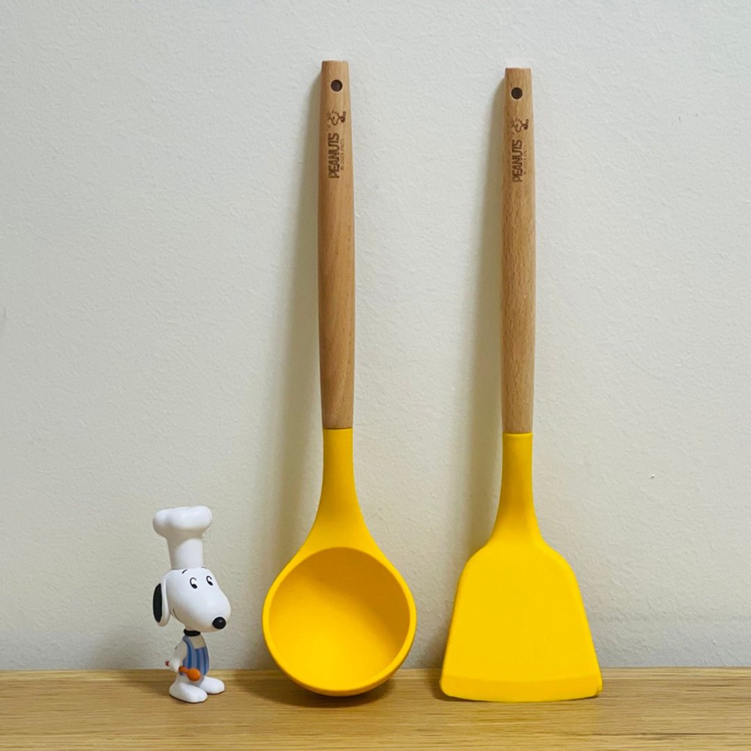 SNOOPY 史诺比食品级硅胶木柄锅铲+汤杓 PEANUTS正版授权 (2件) - 厨房用具 - 硅胶 黄色