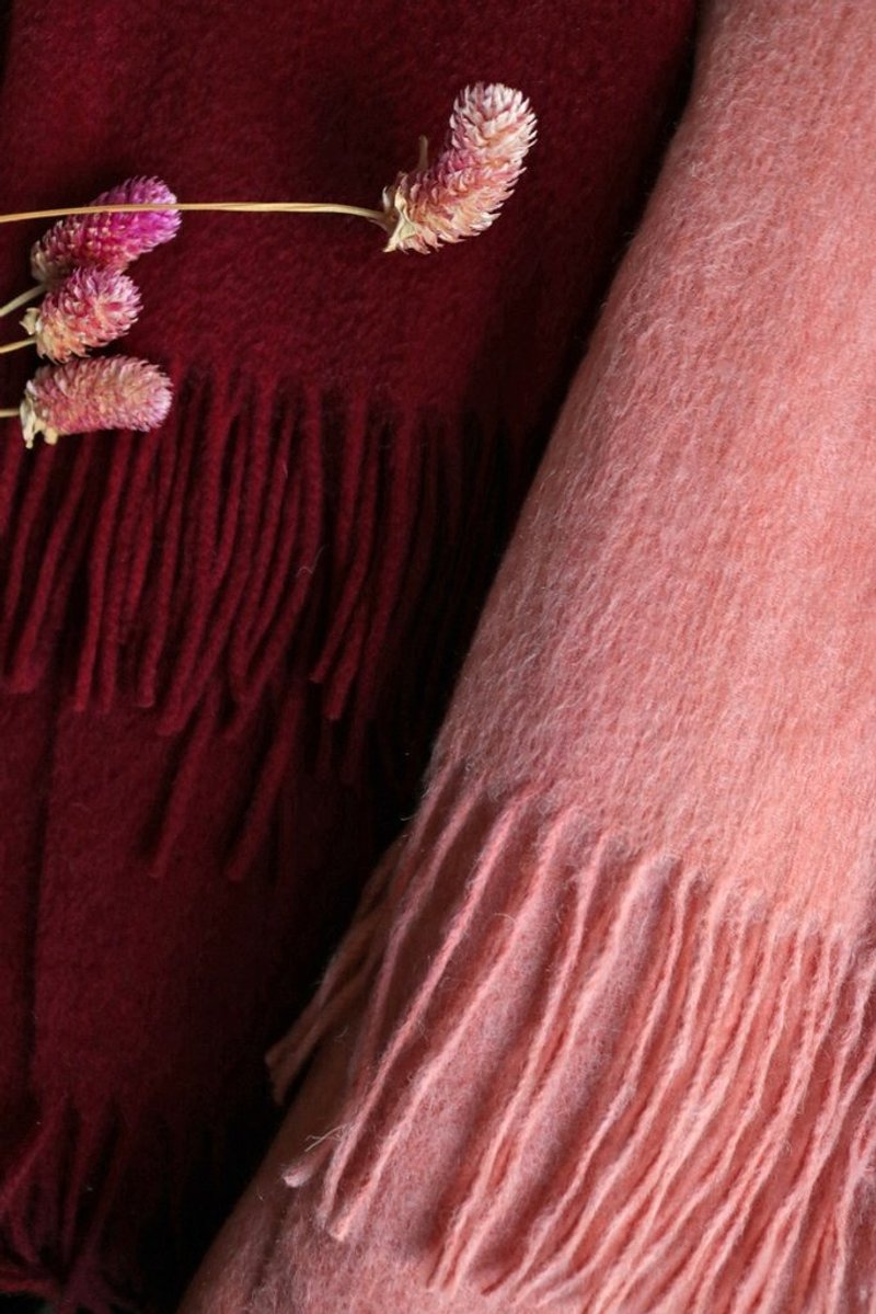 玫瑰茶粉酒红羔羊毛流苏围巾 现货 - 围巾/披肩 - 羊毛 