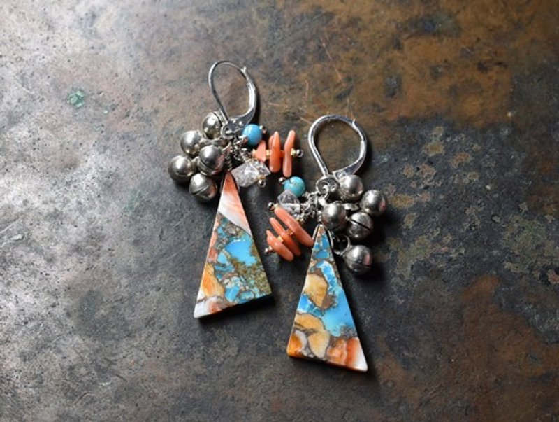 Oyster copper turquoise and fluffy bells, herkimer diamonds, turquoise, coral earrings - 耳环/耳夹 - 玻璃 