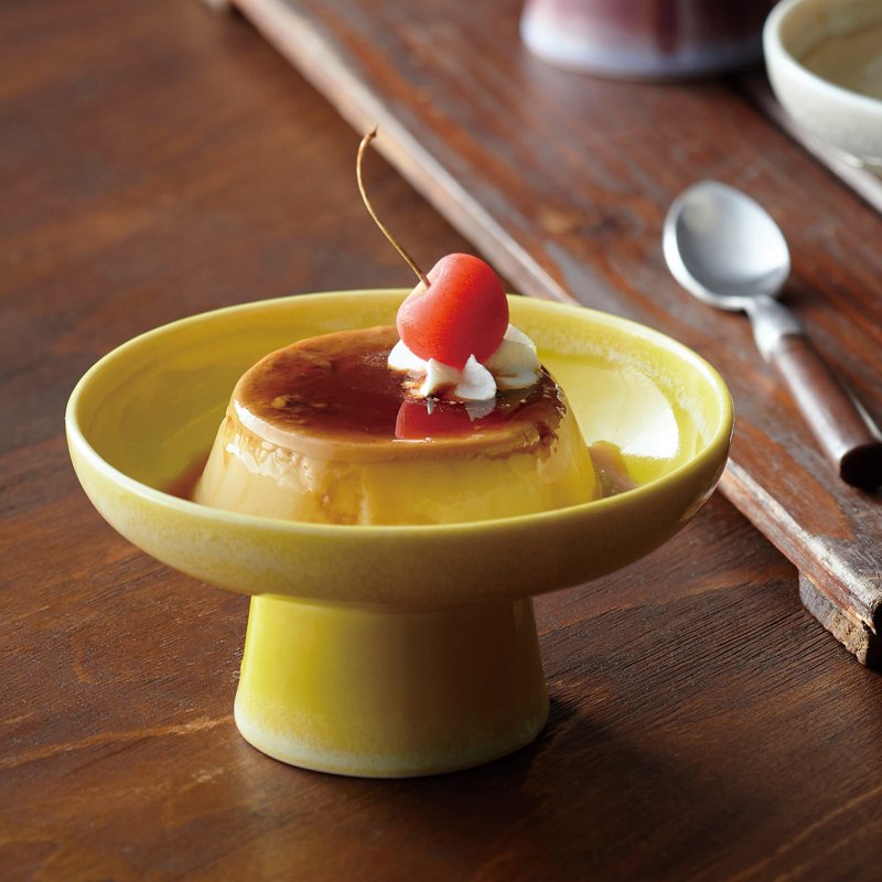 日本美浓烧 高脚盘杯 布丁点心杯 I 圣代杯 I 黄 - 盘子/餐盘/盘架 - 陶 黄色