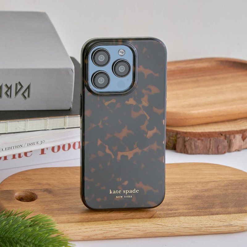 圣诞礼盒【kate spade】iPhone 15系列 磁吸精品手机壳 华丽玳瑁 - 手机壳/手机套 - 塑料 白色