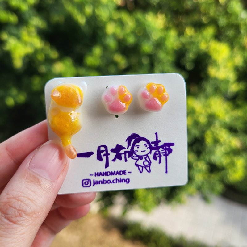 橘白喵喵耳环 - 耳环/耳夹 - 树脂 