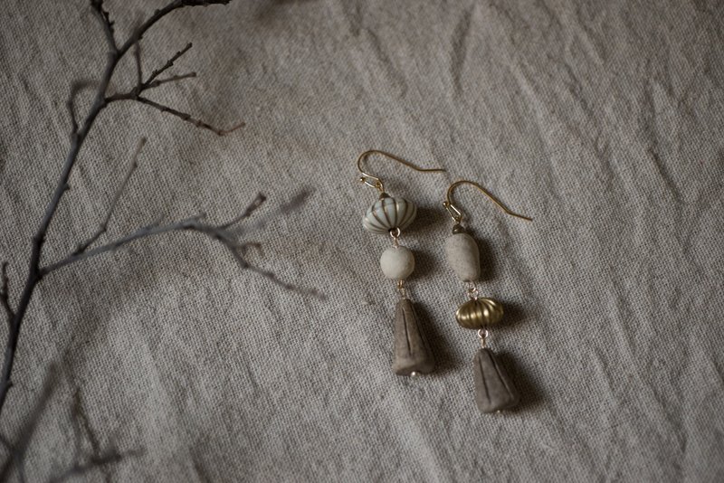 Tao│陶系列 - 锥形南瓜 - 耳环/耳夹 - 陶 卡其色