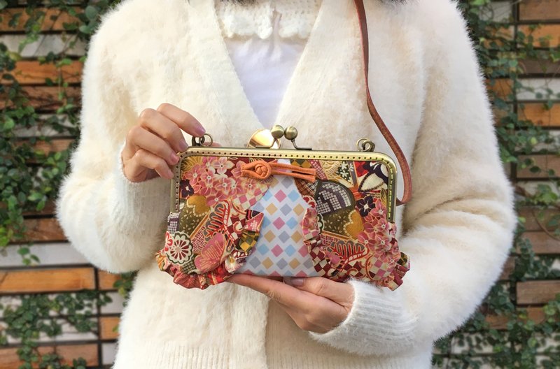 小红帽 手机包长夹 吻锁口金包 零钱包 斜挎侧背单肩背包 - 皮夹/钱包 - 棉．麻 红色