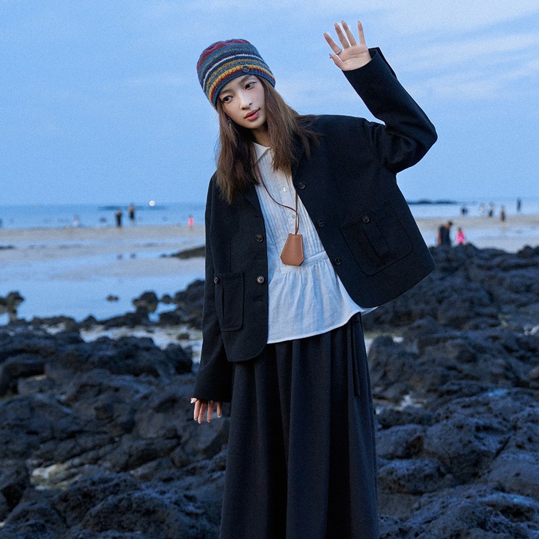 黑色短西装外套|外套|秋款|Sora-1603 - 女装西装外套/风衣 - 棉 黑色