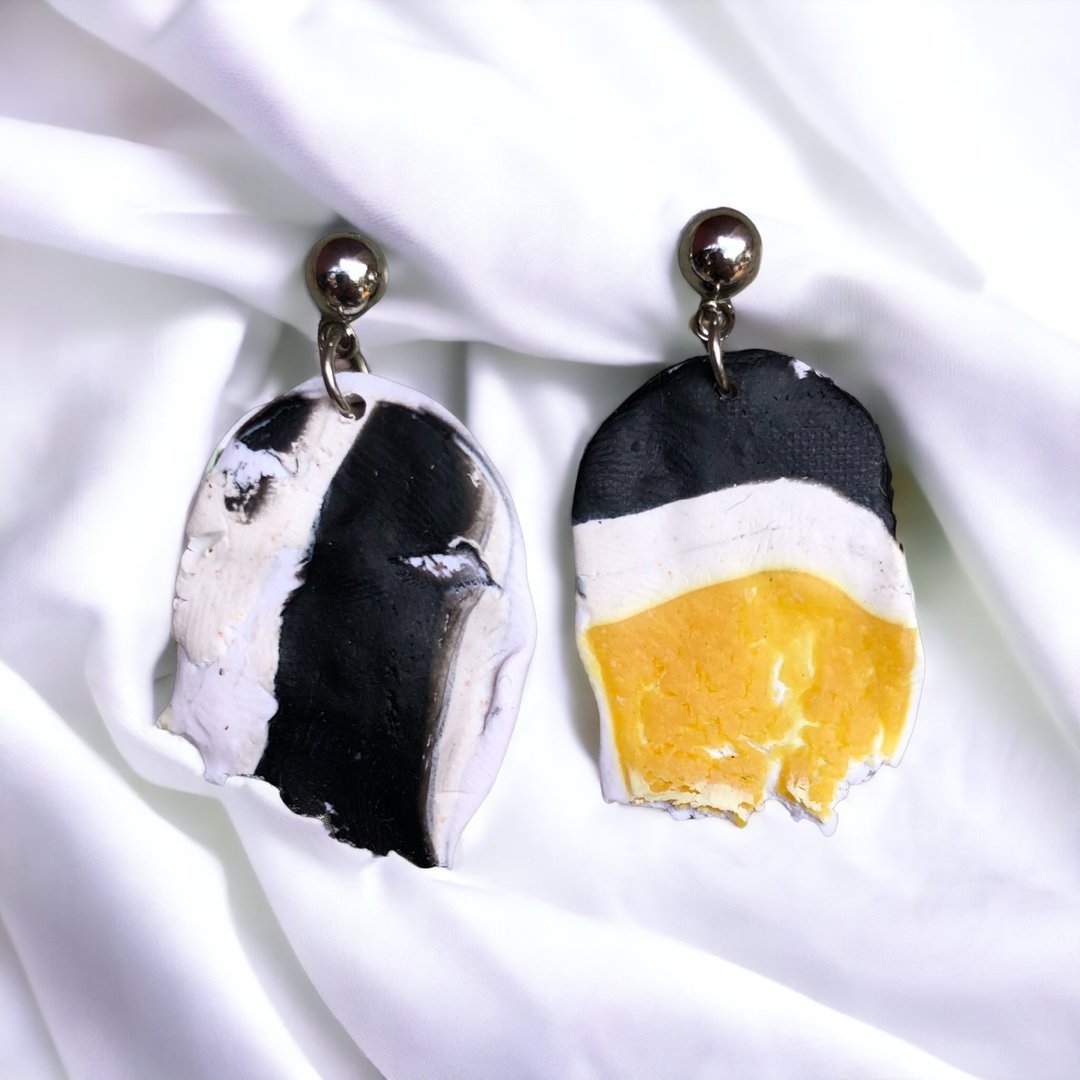STM02 | Polymer Clay Earrings | Snow on The Moon Collection - 耳环/耳夹 - 防水材质 灰色