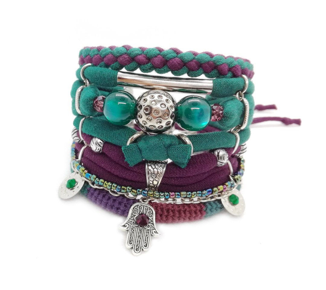 Boho Bracelet Set Emerald Green Burgundy Maroon Hippie Jewelry Hamsa Charm - 手链/手环 - 棉 绿色