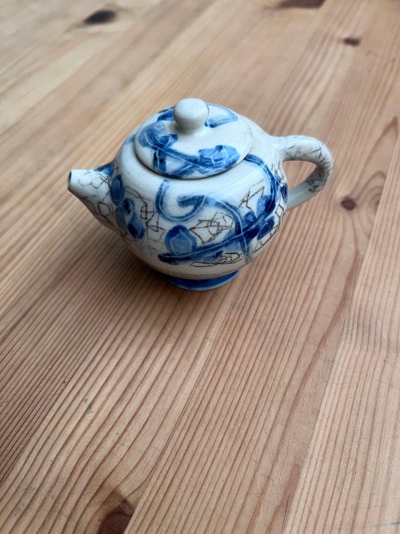 不找 青花小壶  容量 85  ml - 茶具/茶杯 - 陶 