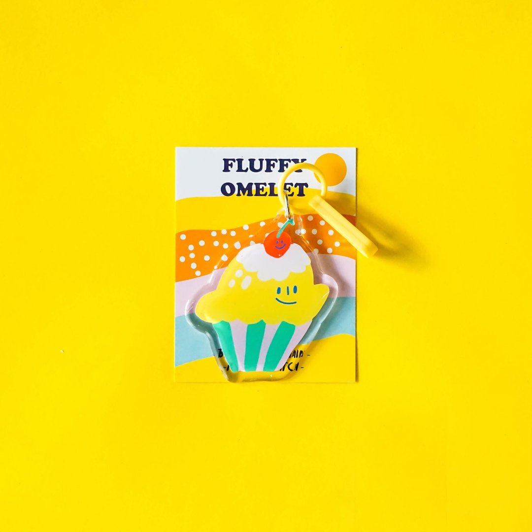 Fluffy Omelet - Keychain / Pin / Phone Grip - Cuppucake - 胸针 - 压克力 黄色