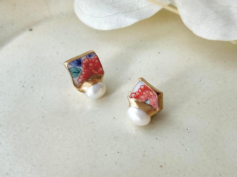 有田烧 金继 医疗级不锈钢耳针式 花纹 叶纹 淡水珍珠 天然石 传统工艺 No.229 - 耳环/耳夹 - 陶 红色