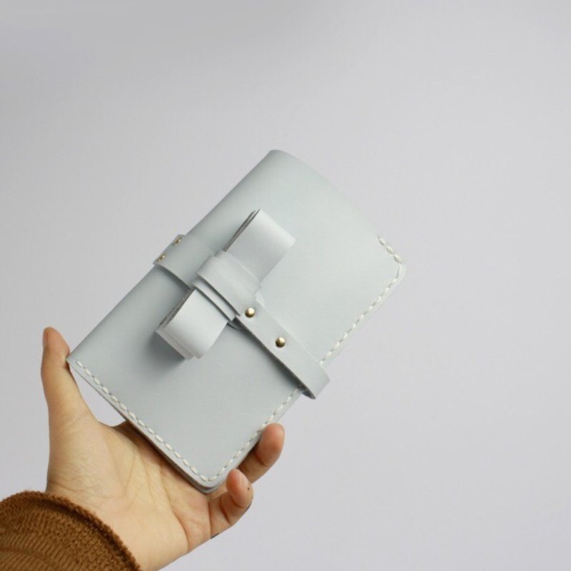 旅行的意义 之 护照包 随身夹 护照夹 浅蓝 - 皮夹/钱包 - 真皮 蓝色