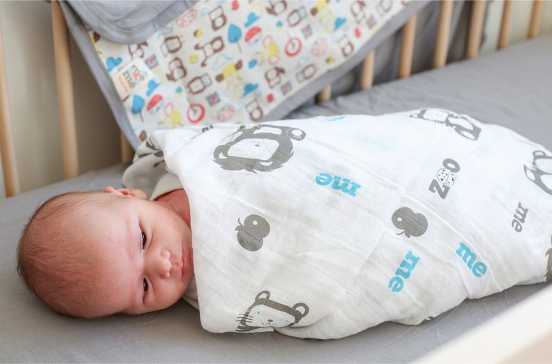 纯棉纱布包巾/盖毯-两色 附专用束口收纳袋 - 婴儿床上用品 - 棉．麻 红色