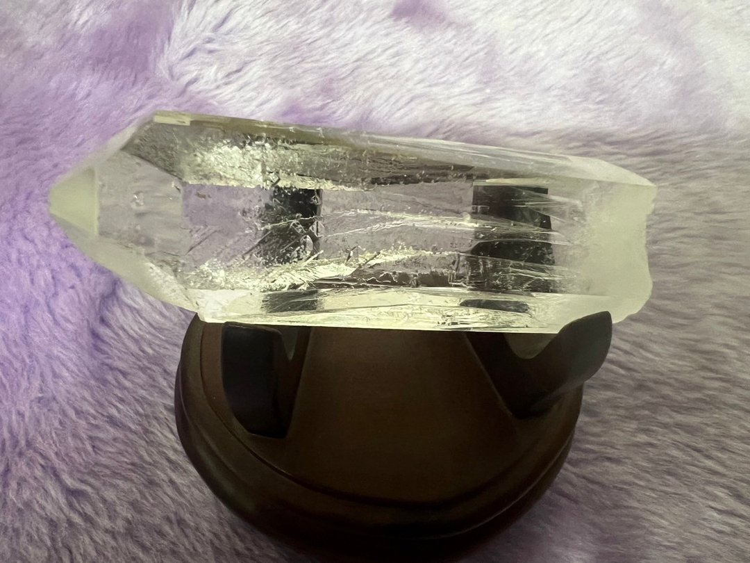 璀璨坊-白水晶激光柱(含原木底座) - 摆饰 - 水晶 