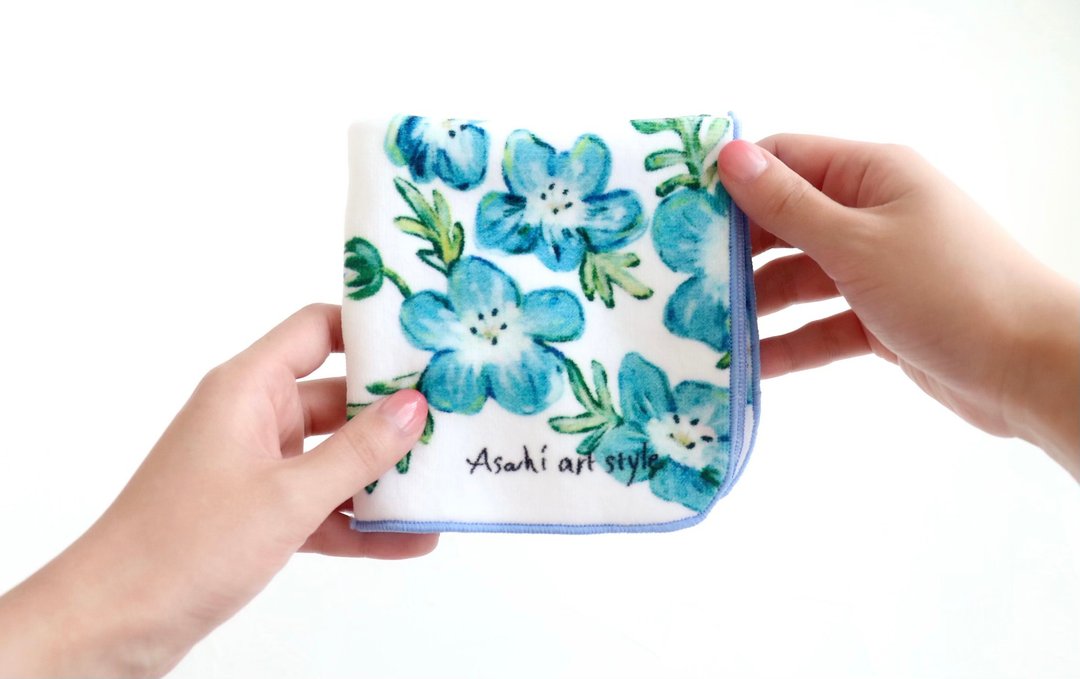 Carrying around art, towel handkerchief, nemophila gift wrapping - 手帕/方巾 - 棉 蓝色