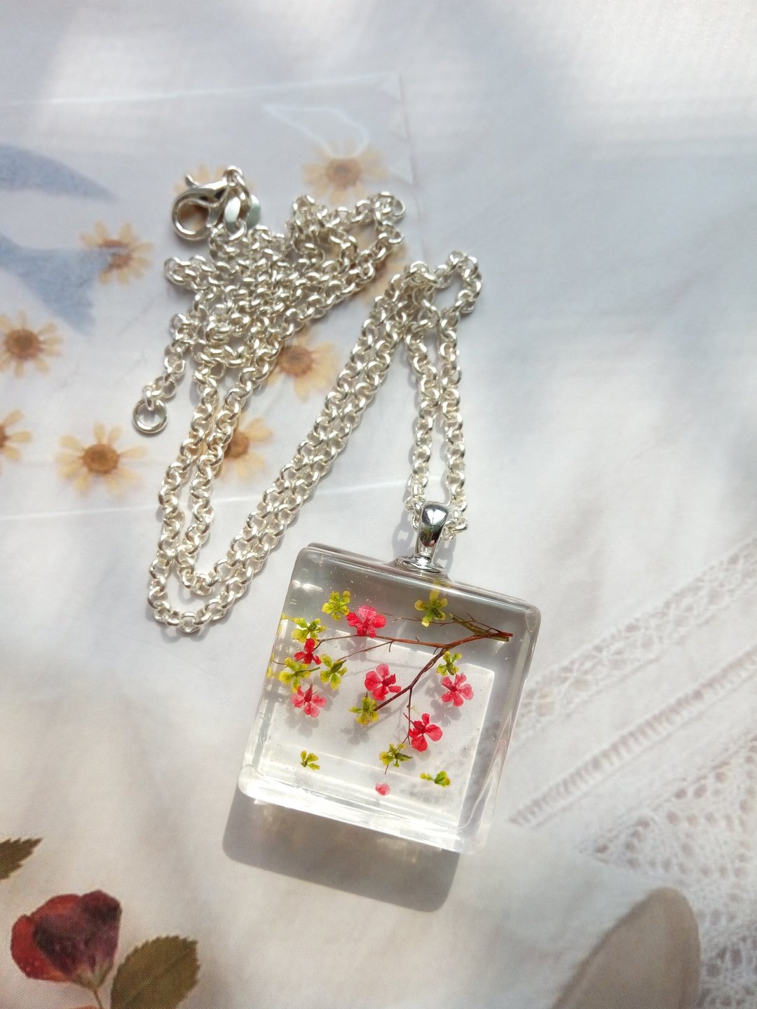 Annys workshop手作押花饰品, 押花项链, 典雅的冬梅 - 项链 - 玻璃 