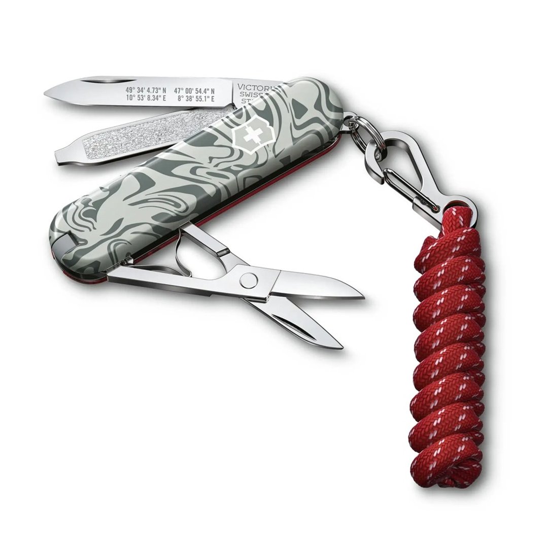 VICTORINOX 瑞士维氏 瑞士刀 Adidas联名款 8用 58mm 0.6223.ADI - 露营用品 - 不锈钢 多色