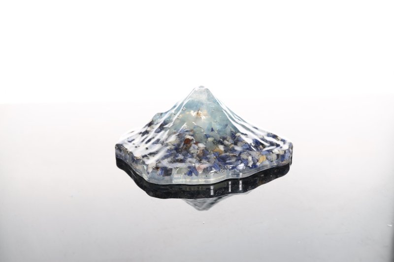 【圣诞礼物】蓝色富士山-轻透感天然水晶矿石疗愈摆饰 - 摆饰 - 半宝石 蓝色