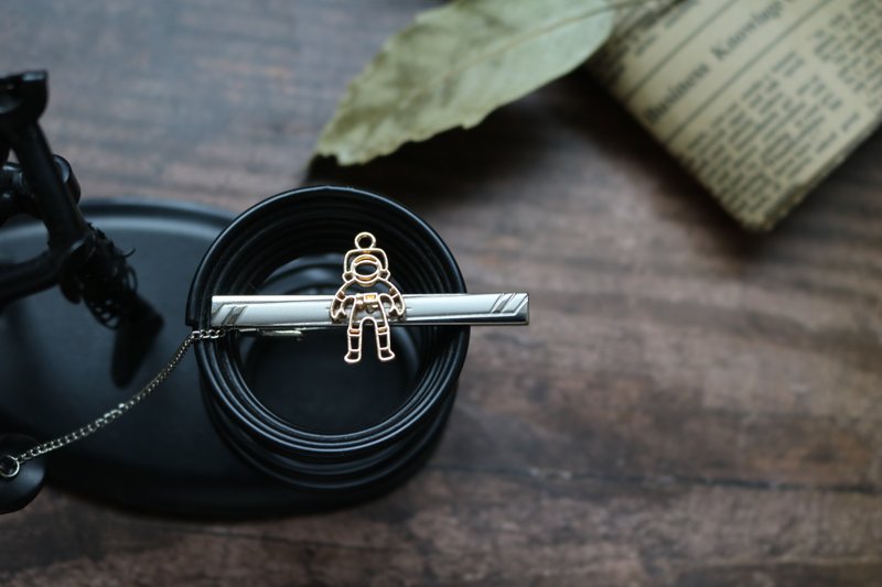 金屬太空人領帶夾文青摯愛Tie clip - 领带/领带夹 - 其他金属 多色