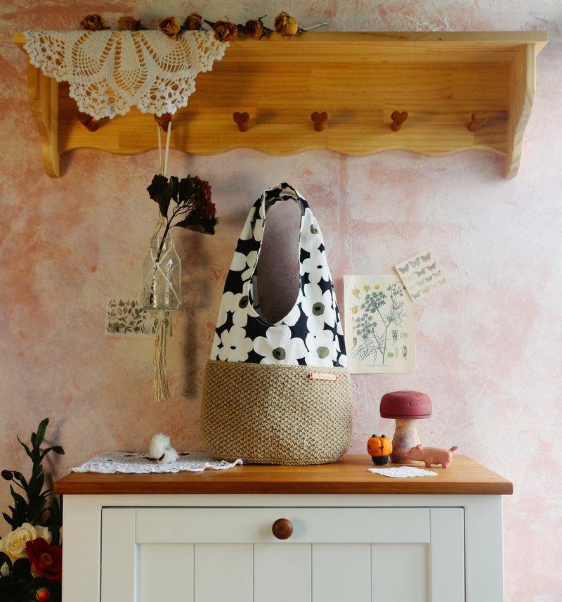 【限量现货】Handmade手工编织/黄麻绳编织/肩背包/麻绳布包 - 侧背包/斜挎包 - 棉．麻 白色