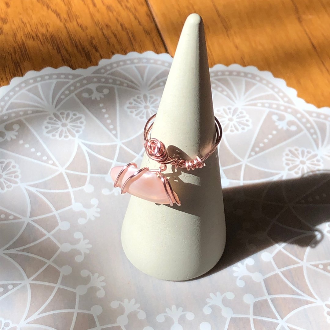 Cherry shell pink gold wire ring - 戒指 - 玫瑰金 