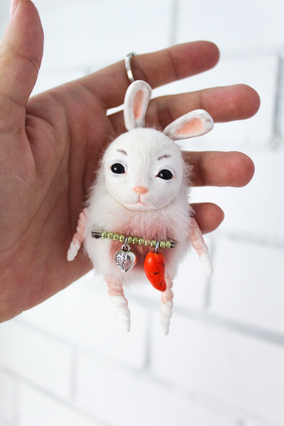 Keychain bunny plush toy rabbit doll - 钥匙链/钥匙包 - 其他材质 白色