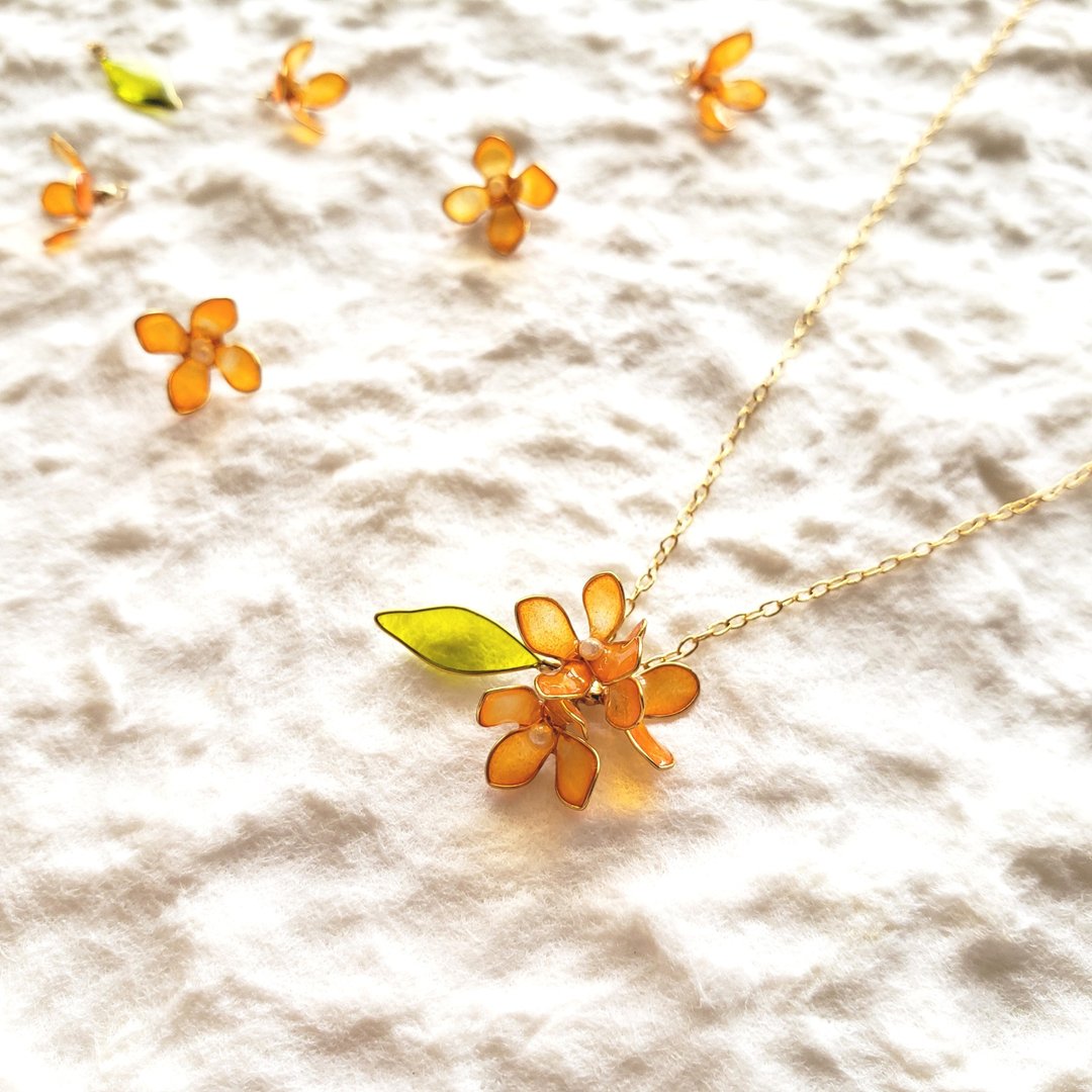 fragrant olive necklace - 项链 - 树脂 橘色
